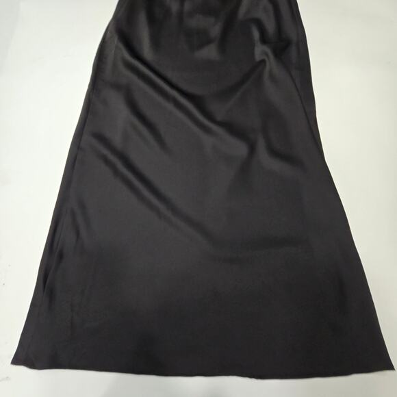 GUIZIO Wrapped Maxi Dress in Black - Picture 9 of 12